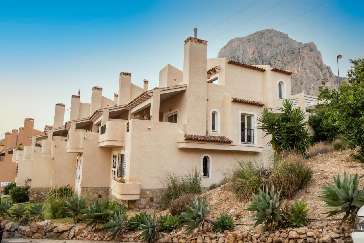 Charming Townhouse With Sea Views & Pool In Altea Villa Calpe Eksteriør bilde