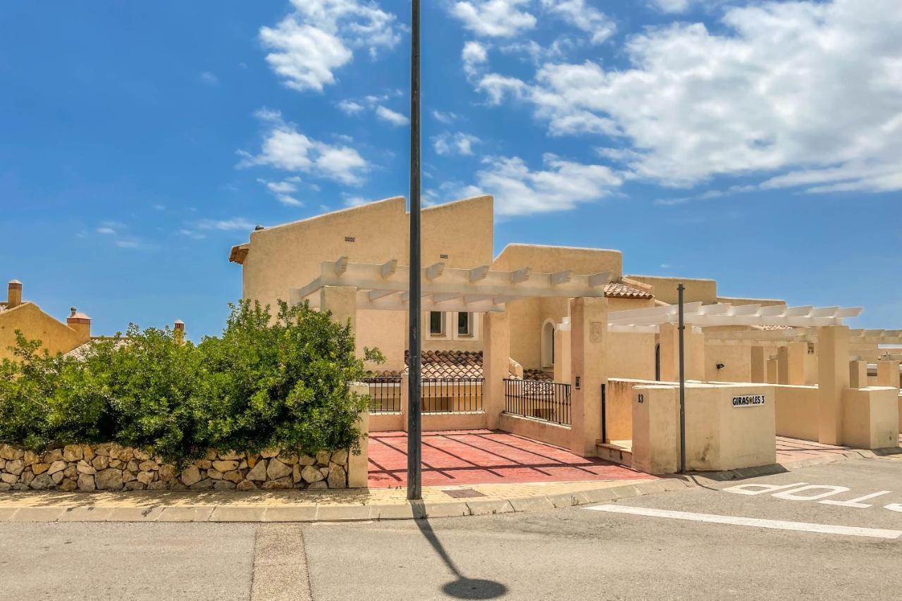Charming Townhouse With Sea Views & Pool In Altea Villa Calpe Eksteriør bilde