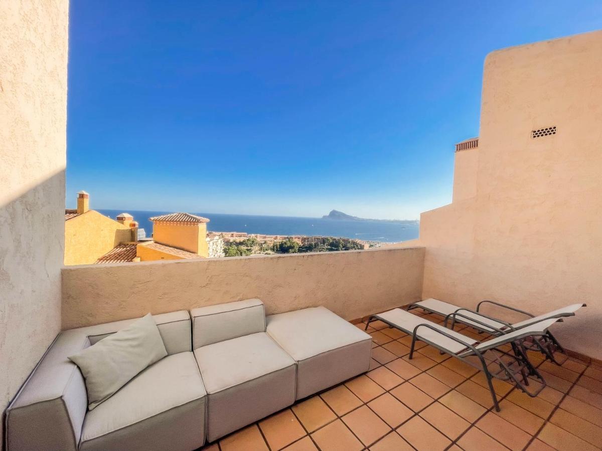 Charming Townhouse With Sea Views & Pool In Altea Villa Calpe Eksteriør bilde